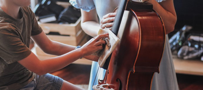 Simply for Strings - String Instruments, Cases, Bows & Sheet Music